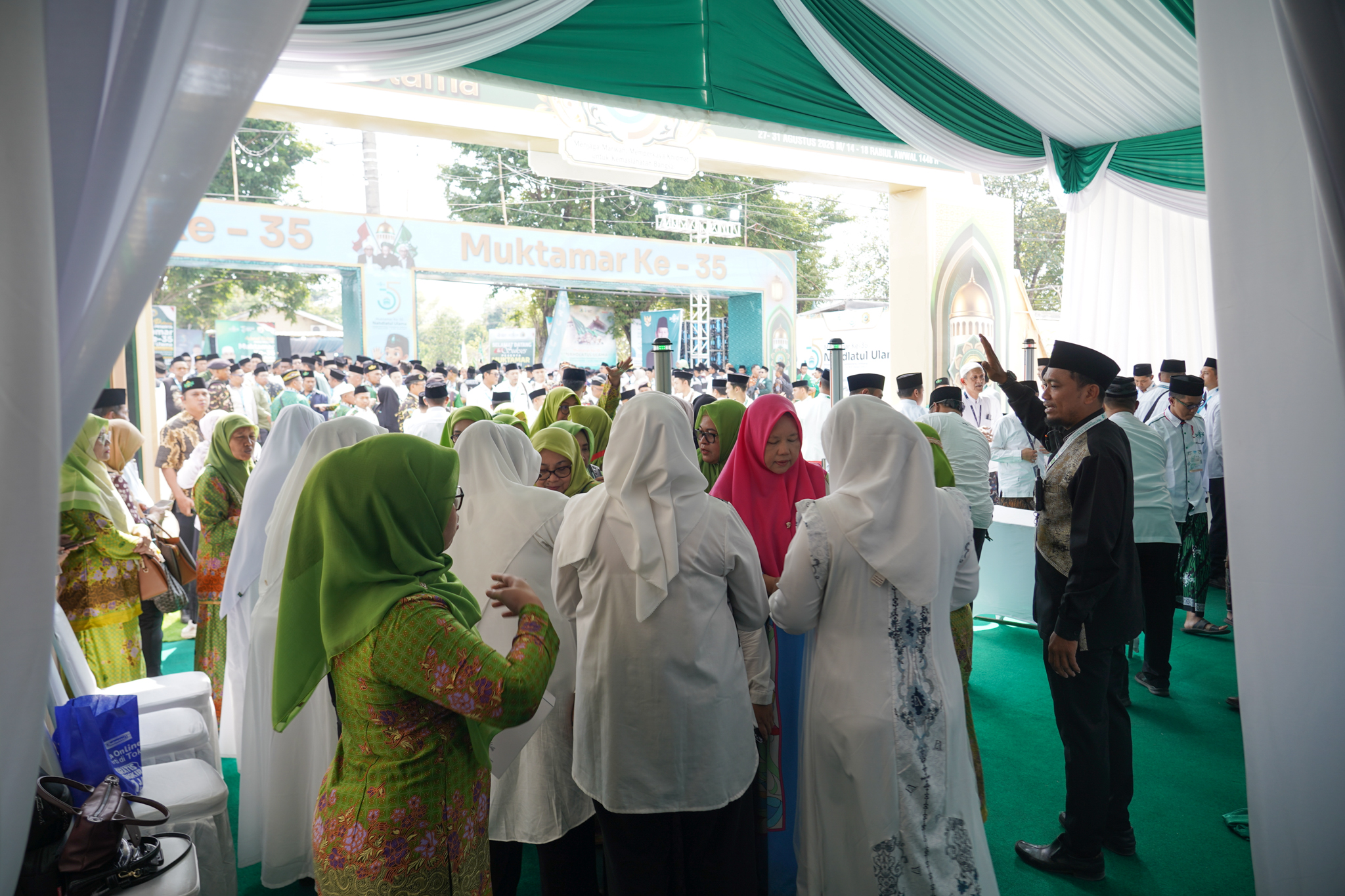 Pembukaan Muktamar NU Ke 35